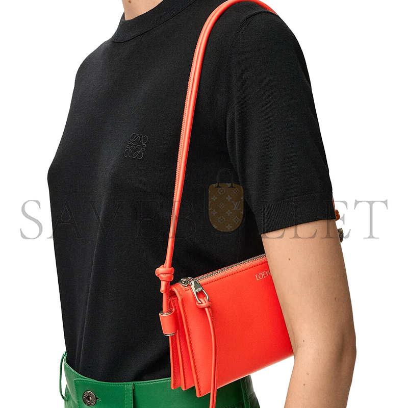 LOEWE JOYA POUCH IN NAPPA CALFSKIN C630R10X03 (22*11*6cm)